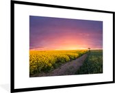 Fotolijst incl. Poster - Bloemen - Weg - Lucht - Geel - Paars - Zonsondergang - Natuur - 90x60 cm - Posterlijst