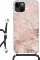 Geschikt voorApple Iphone 14 - Crossbody Case - Marmer print - Roze - Luxe - Marmer printlook - Glitter - Design - Siliconen - Crossbody - Backcover met Koord - Telefoonhoesje met koord - Hoesje met touw