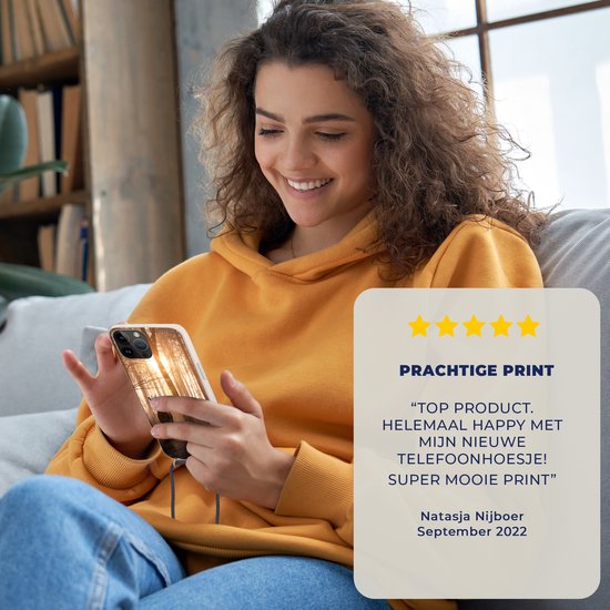 Convient pour Apple iPhone 14 Pro - Étui à bandoulière - Forêt - Cerf - Soleil - Arbres - Hiver - Nature - Animaux - Siliconen - Bandoulière - Coque arrière avec cordon - Étui pour téléphone avec cordon - Étui avec corde