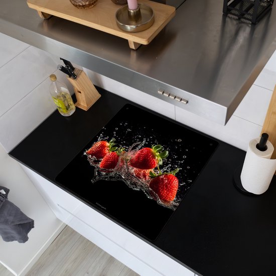 KitchenYeah® Protection plaque induction 60x55 cm - Fraise - Eau - Fruit - Rouge - Protege plaque de cuisson - Couvre plaque induction - Protecteur d'induction - Cuisine