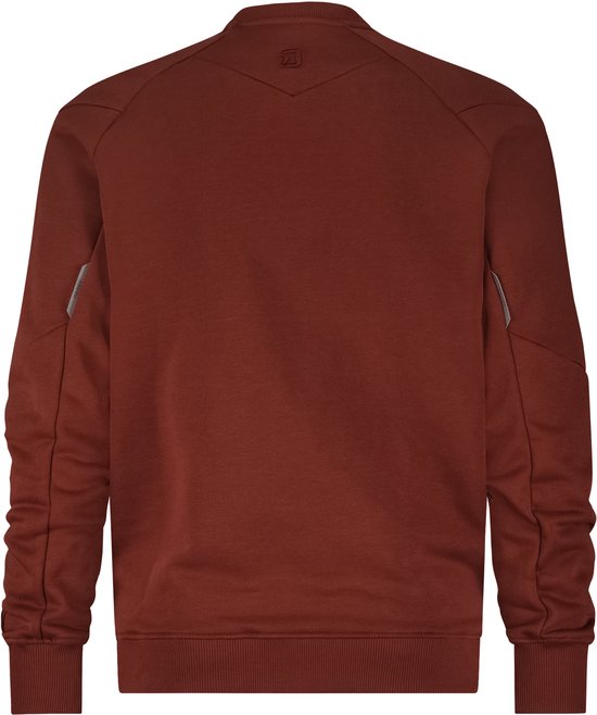 Donkerrode sweater, achterkant. Grijze reflecterende details op de mouwen. Ribgebreide boorden.