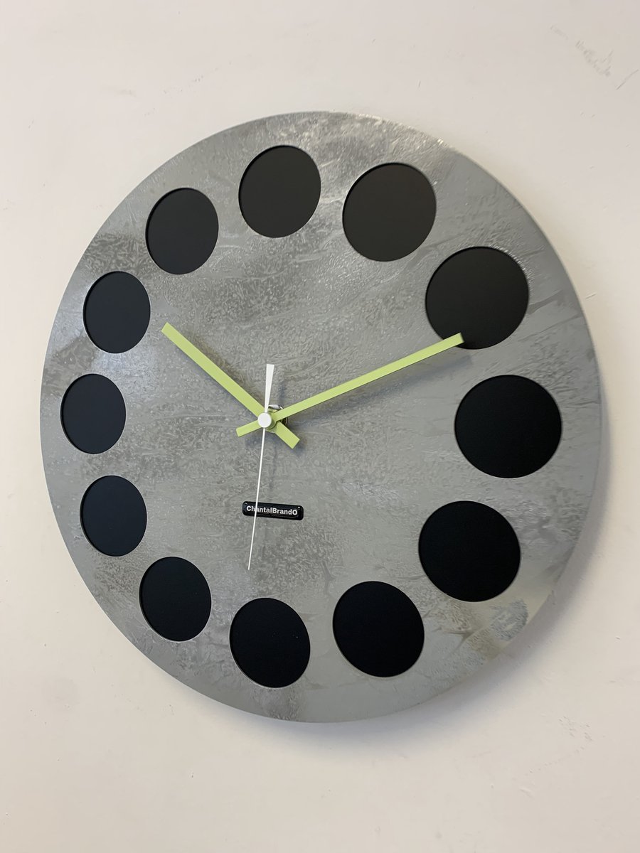 MOSACLOCK GRAY&BLACK LABEL Wandklok Modern Industrieel Design