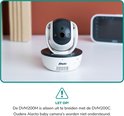 Alecto babyfoon camera met grijze en witte details, geplaatst op een witte voet met Alecto logo. Alert-icoon met tekst 'LET OP!'.
