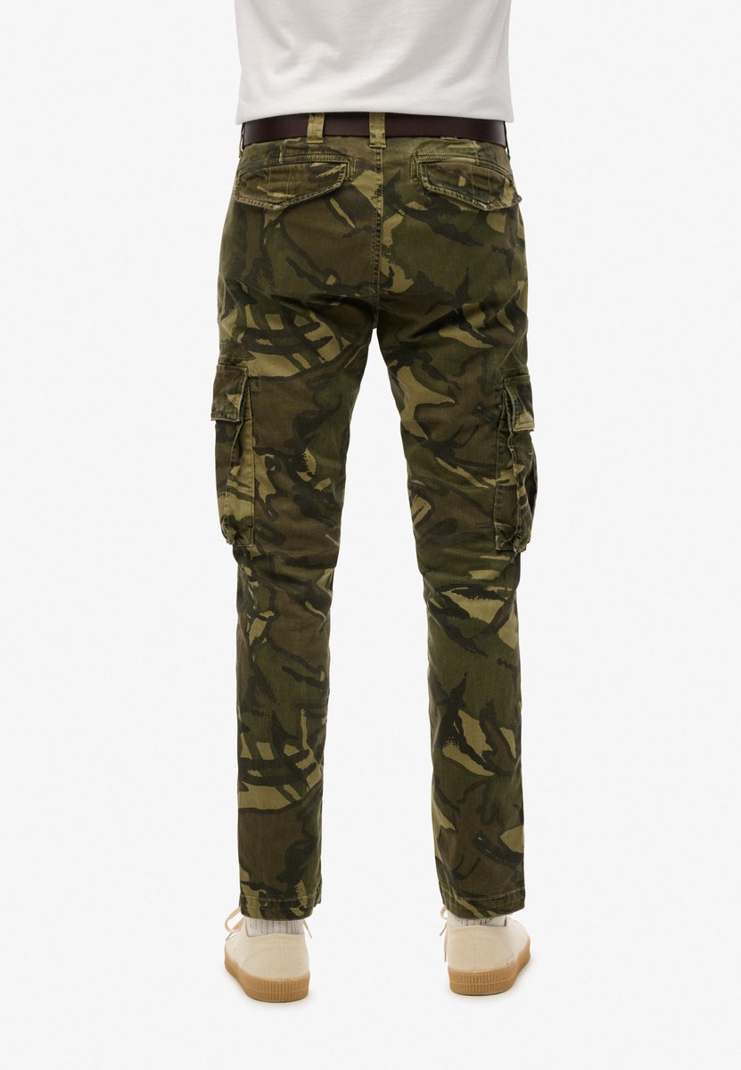 Outline Camo