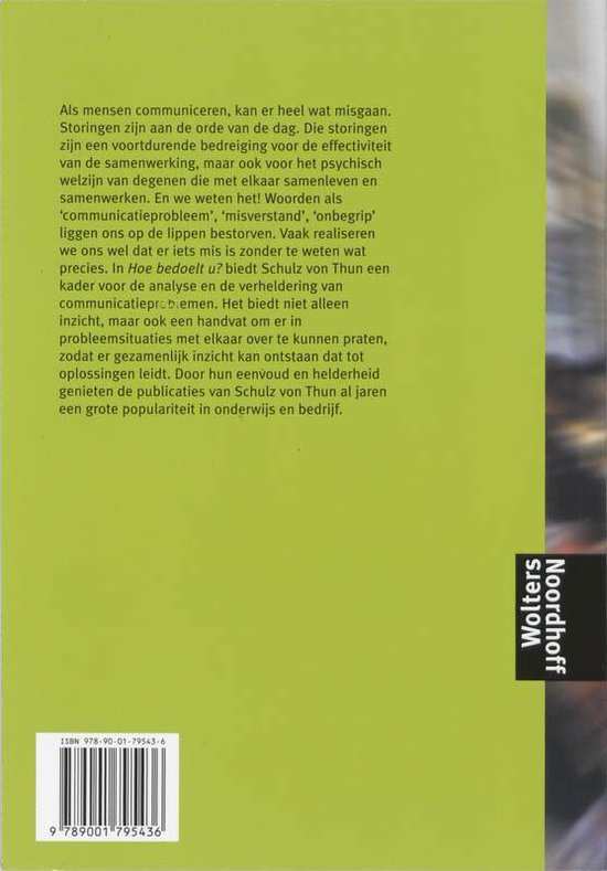 Achterkant boek 'Hoe bedoelt u?'. Tekst over de inhoud van het boek, een barcode en ISBN-nummer.
