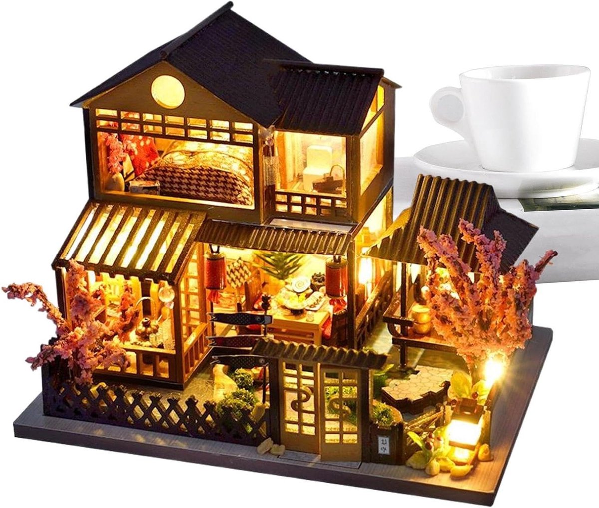Houten Miniatuur Huis - Diorama Kit - Huis Decoratie - Met LED Verlichting - 27.9 x 19.4 x 8.8 cm