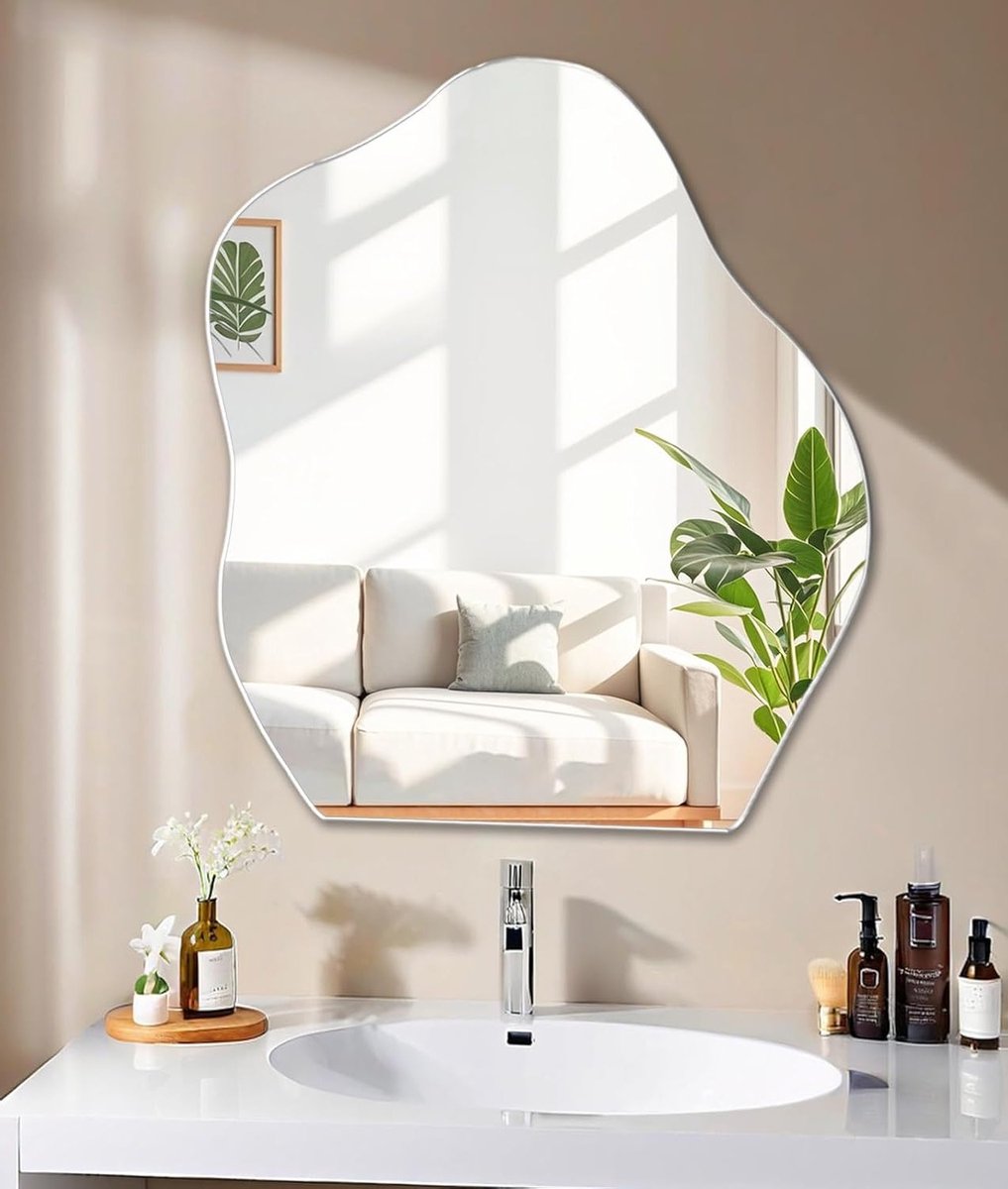 Zelfklevende onregelmatige HD glazen wandspiegel voor make-up, badkamerdecoratie en woonkamer of slaapkamer