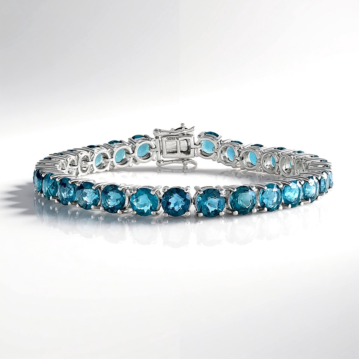 Cavill - Zilveren Armband - 925 Sterling Zilver Geplatineerd - 29 Rondgeslepen Petroleumkleur Fluoriet 30,498 ct - Elegante Dames Armband 19,05 cm