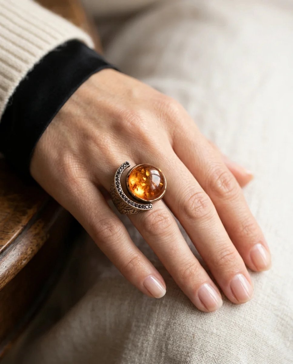Dorvina Bronzen Vintage Dames Ring Authentiek Sieraad Rond Kehribar Look Van Voren Ayarlalanabilir