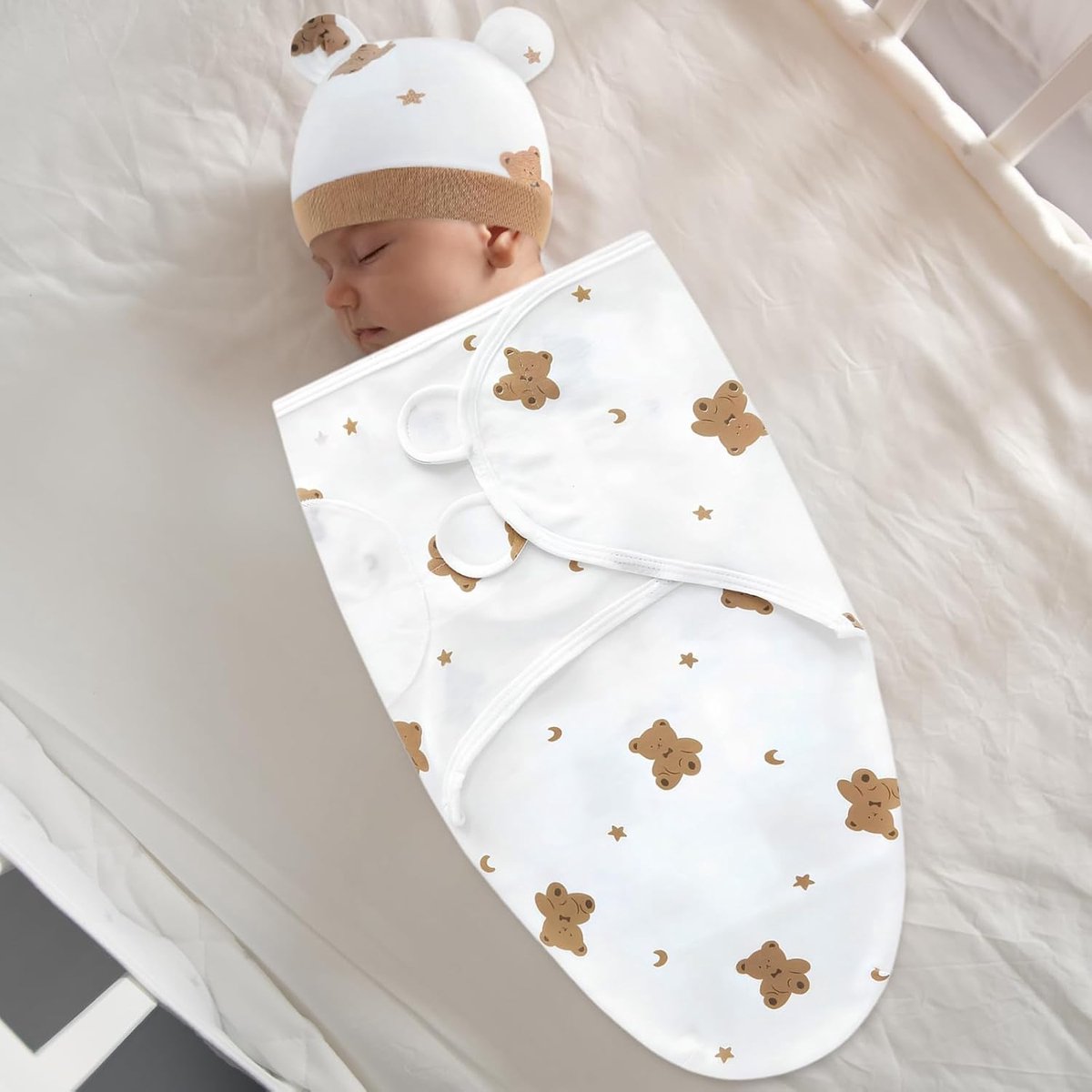 Wikkeldeken Baby - Inbakerdoek Slaapzak - Rustige Slaap - Simuleert Baarmoeder - 73 x 50 cm - Bruine Beer