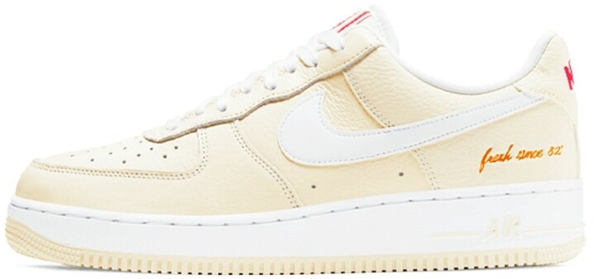 Nike Nike Air Force 1 Low ’07 Premium Popcorn Sneakers Unisex 100 Beige