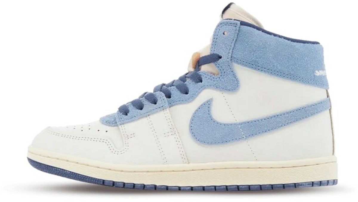 Nike Air Ship SP Every Game ‘Diffused ‘ Blauw