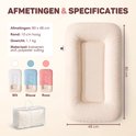 Afmetingen babynestje: 80x48cm, rand 10cm hoog. Toont crèmekleurig nestje met drie hoezen (wit, blauw, roze) en draagtas.