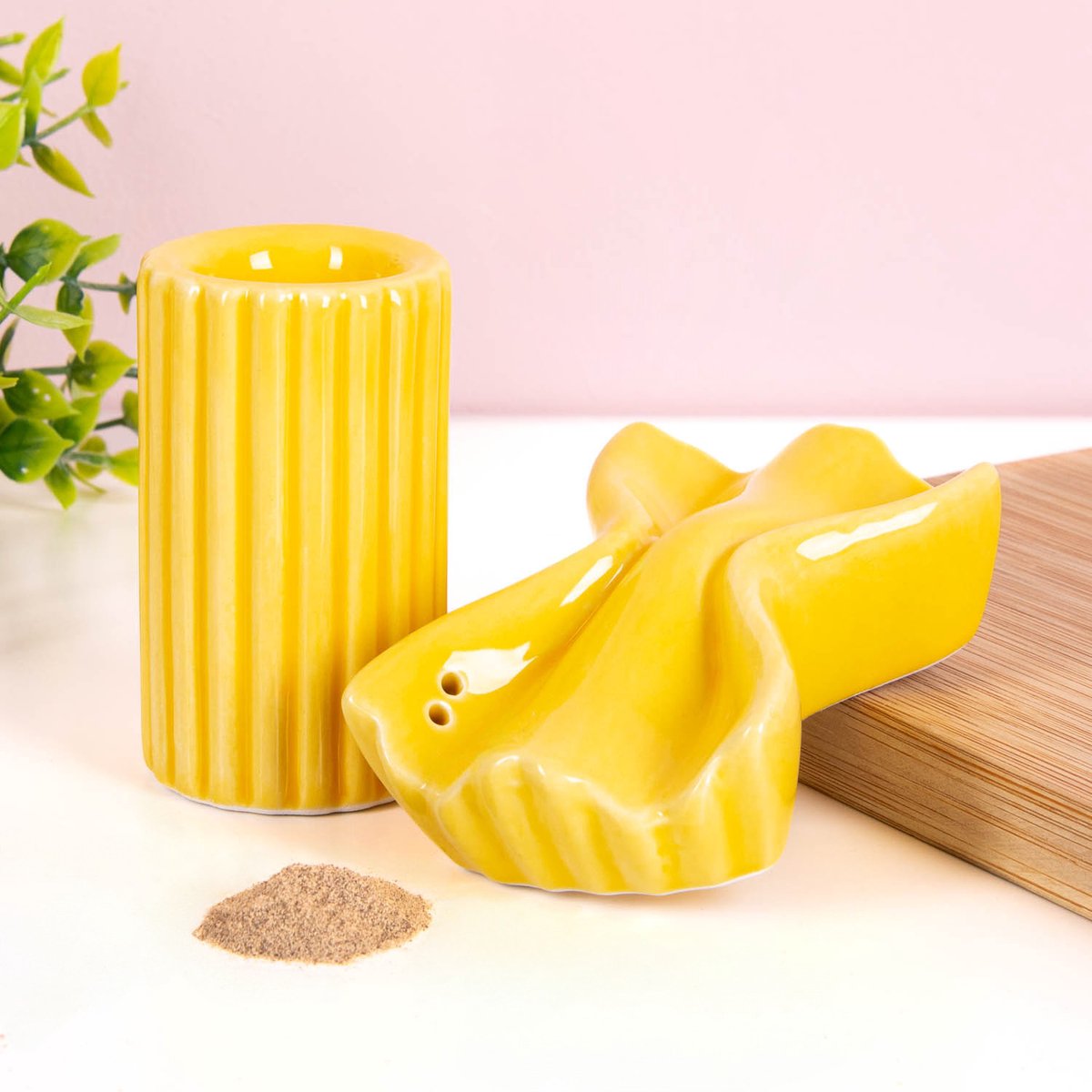 Farfalle En Macaroni Peper- En Zoutstel van DOIY