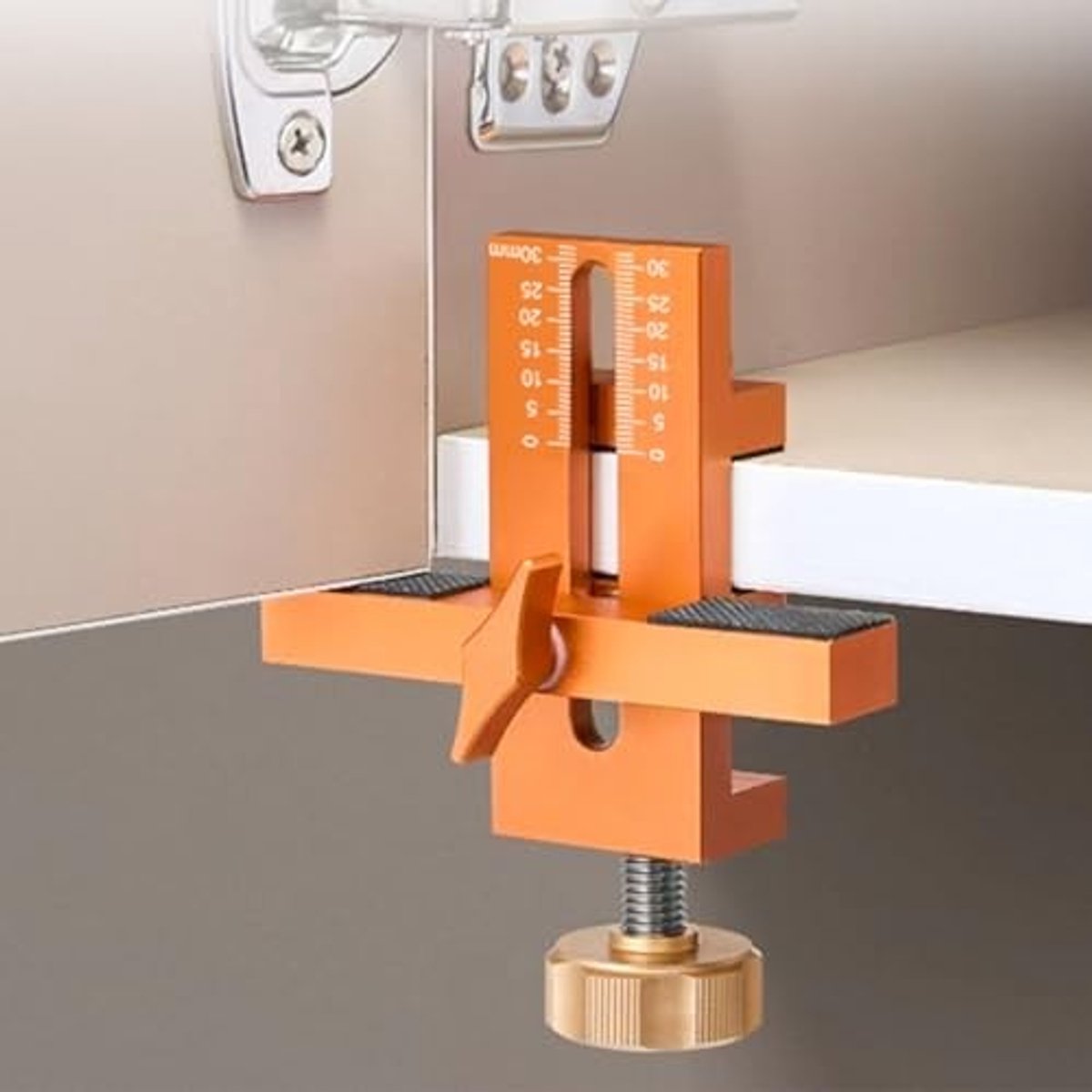 Dailygoods- Kastdeur Montage Jig Heavy Duty - Aluminium Gereedschap - Eenvoudige Installatie - Verstelbare Steunarm - Geschikt voor 7-40mm Deurdikte - Tijdbesparend - Deurmontage Mal