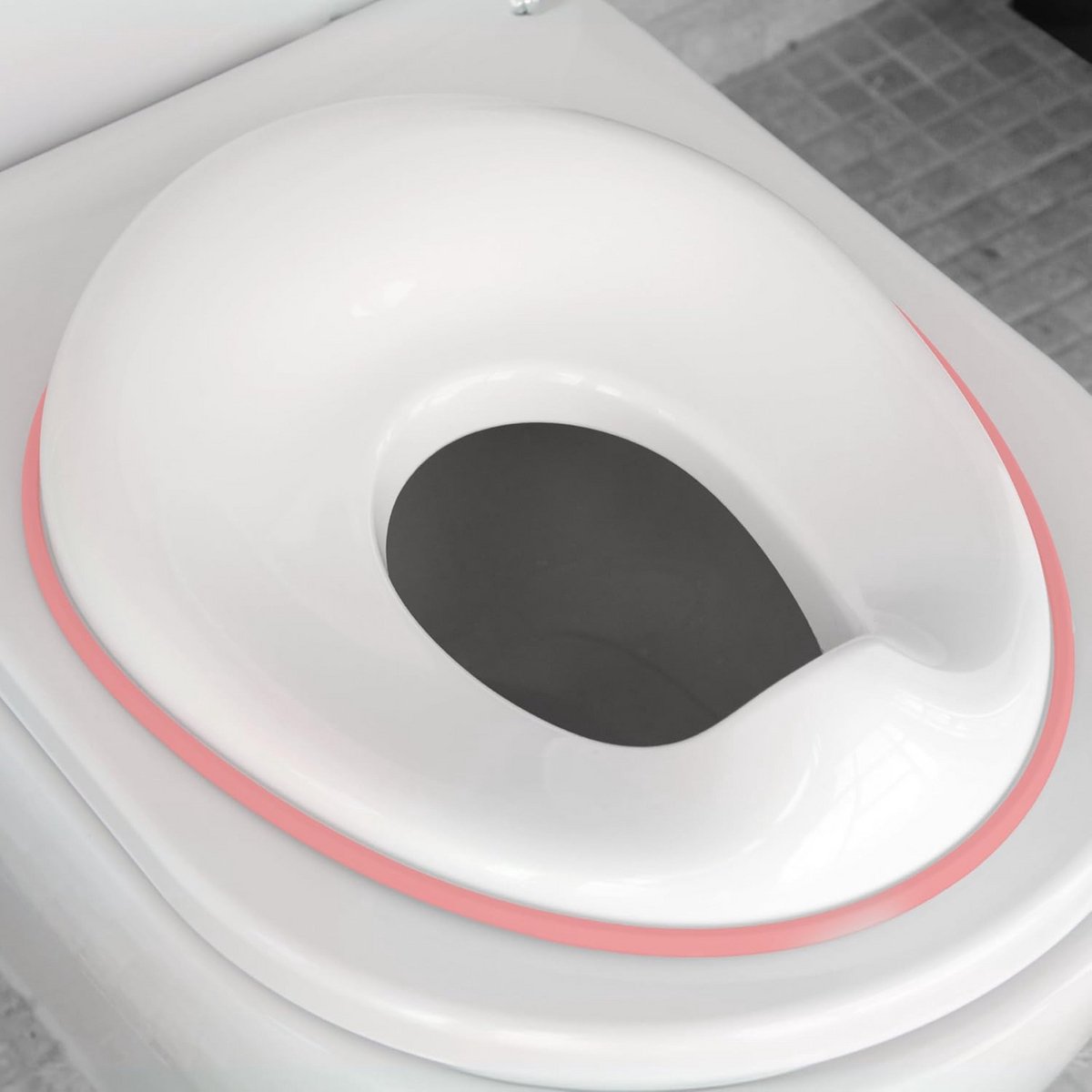Zindelijkheidstrainingszitje - Potje op toilet - Zindelijkheidstraining - Inclusief opberghoek - 38 x 30 cm - Roze