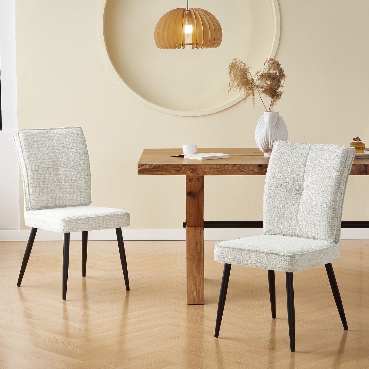 Wishdor Set Van 2 Eetkamerstoelen - Tweedstructuur Met Lendensteun En Dik Zitkussen - Modern Ontwerp - Voor Eetkamer Of Woonkamer - Stoffen Bekleding Met Zwarte Metalen Poten - Crèmewit Crèmekleurig