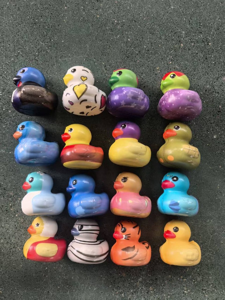 Duckiez Kc Foam Duck - 24 stuks