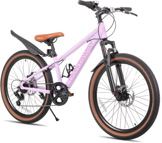 Lichtpaarse kinder mountainbike met bruin zadel, dikke banden en spatborden.