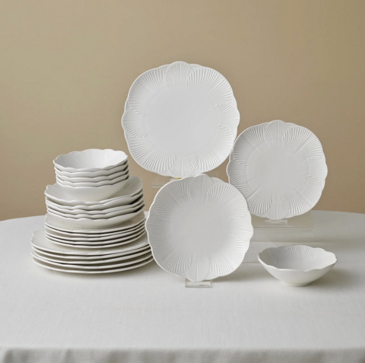 Karaca Bloom 24-Delige Bone China Serviesset – 6 Personen – Wit – Luxe Bone China Servies