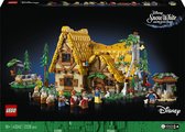 LEGO Disney Huisje van Sneeuwwitje en de zeven dwergen - 43242