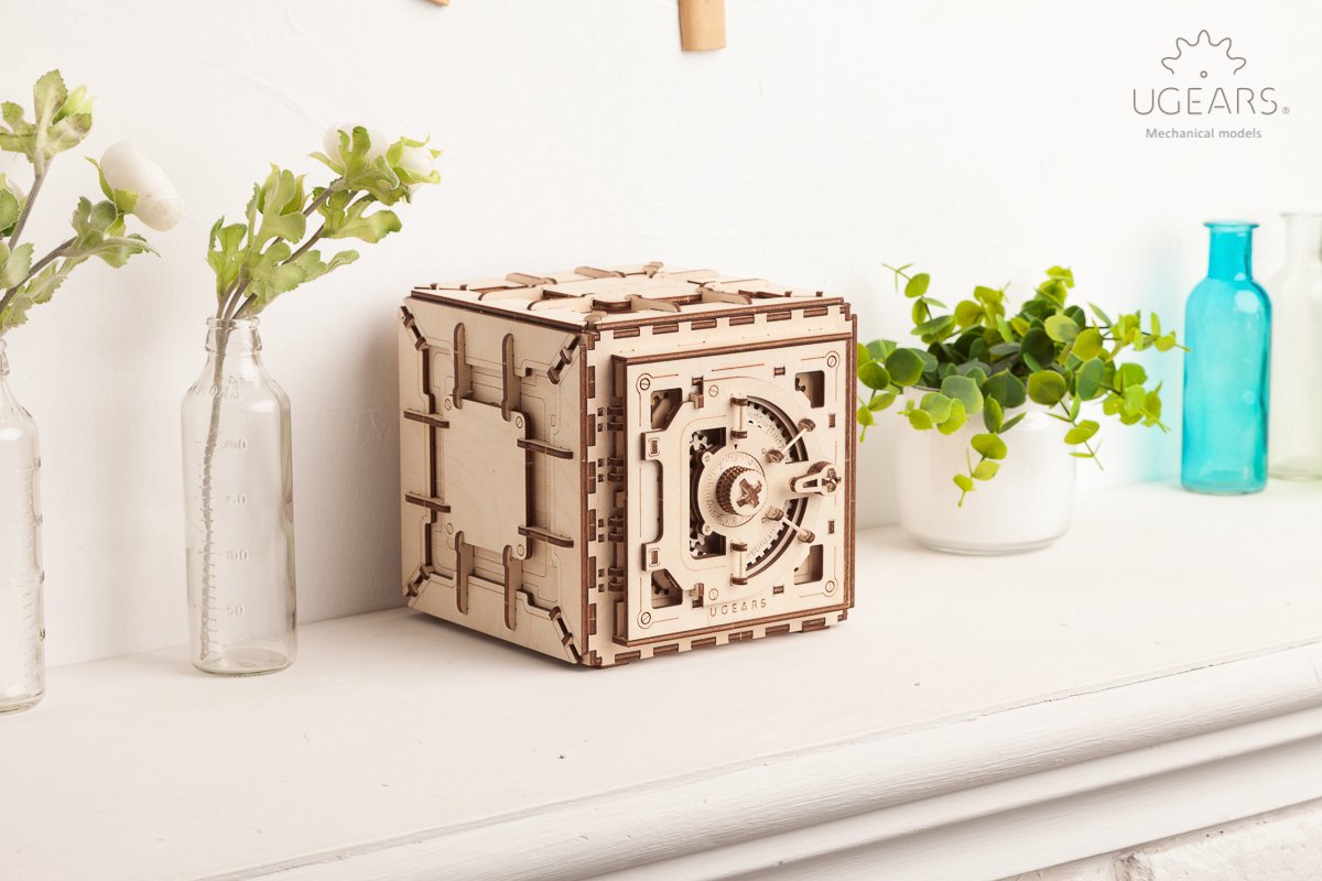 UGEARS 3D Modelbouw - Kluis - Mechanisch Bouwpakket Hout - Educatief Speelgoed — afbeelding 14