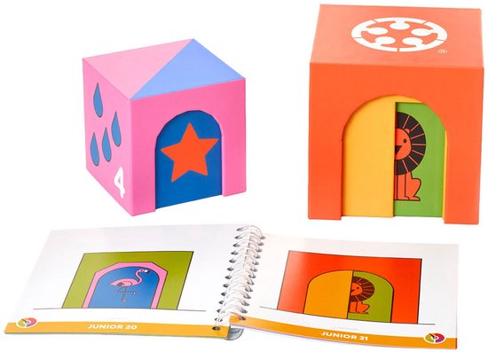 Roze huisblok met blauw dak en oranje ster, naast oranje blok met gele en groene zijdes. Twee bladzijden met puzzels.
