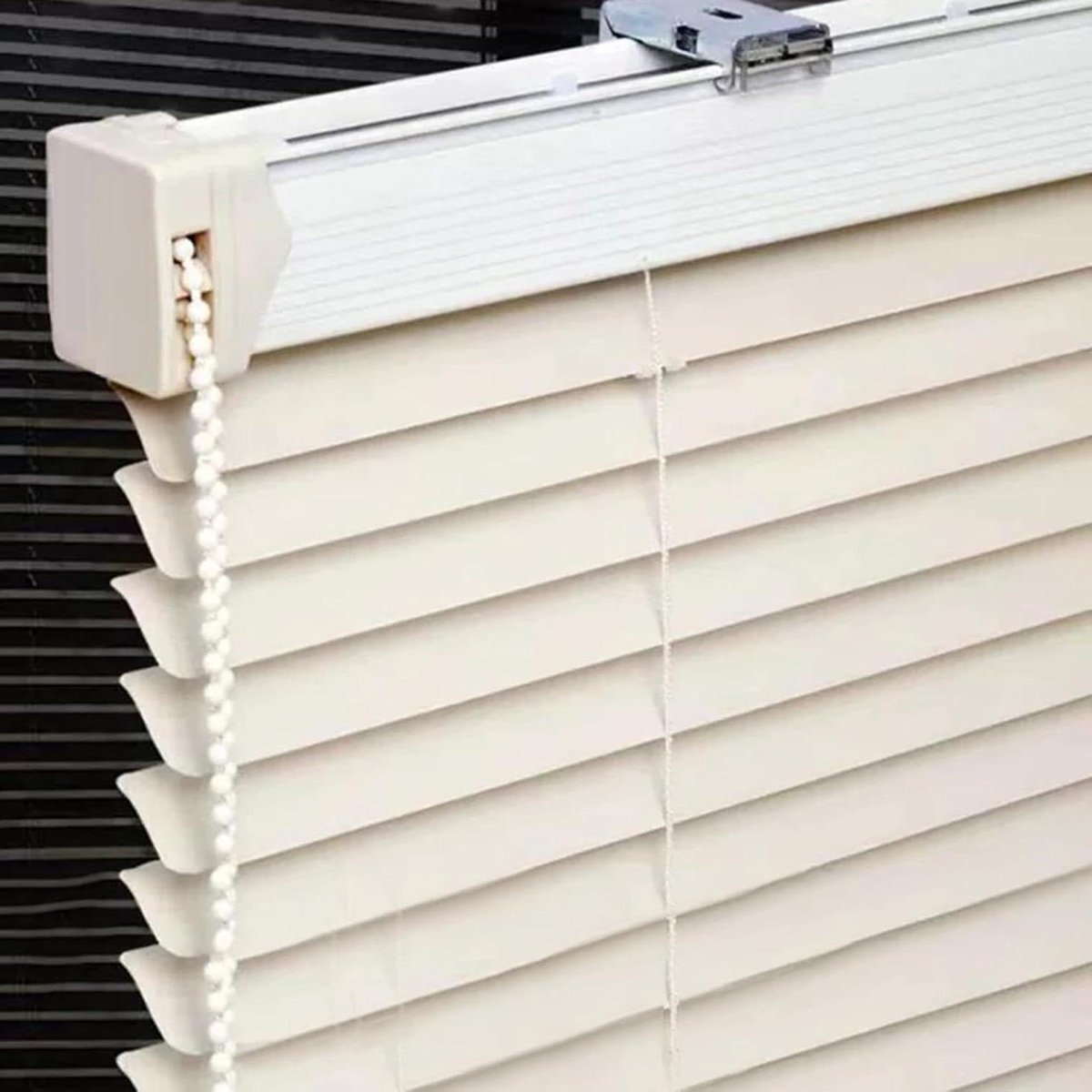 Aluminium Jaloezieën - Horizontaal Gordijn - Privacy Binnen - Flexibel Lichtregeling - 70x