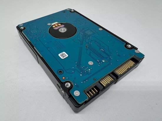 Interne Harde Schijf - Opslag Medium - Bestanden Opslaan - Grote Capaciteit - 4 TB - Zilver van Interne Harde Schijf — afbeelding 4