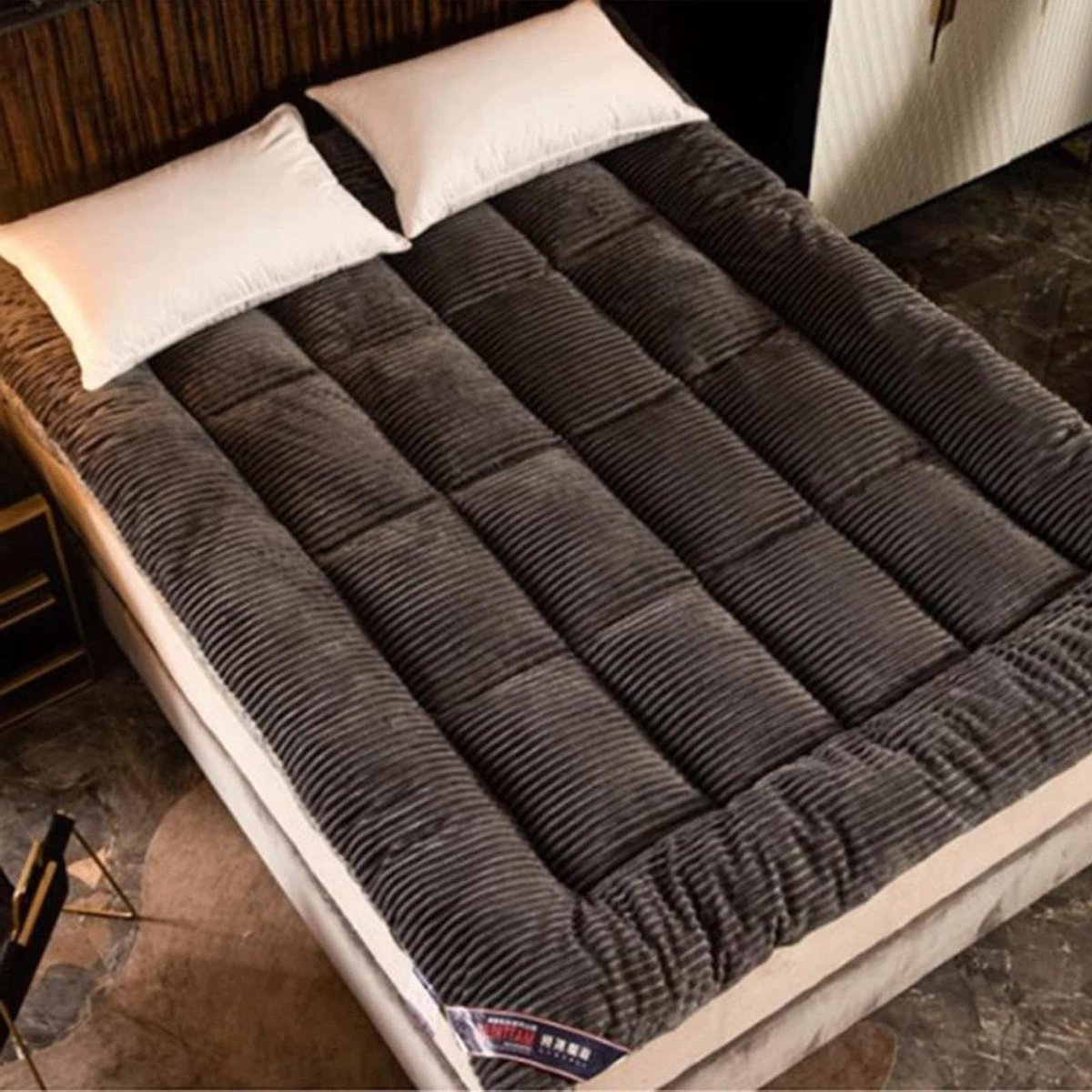 Japanse Futonmatras - Vloermatras Dik - Comfortabel Slapen - Ergonomisch Ontwerp - 200 x 220 cm - A