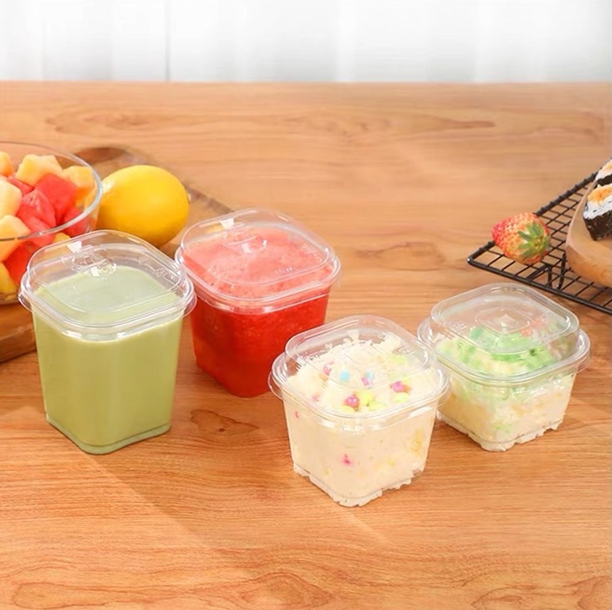 ATXANC Dessertbekers Vierkant met Deksel – Transparante Wegwerp Bekers voor Fruit, Mousse, Cheesecake, IJs en Koude Dranken