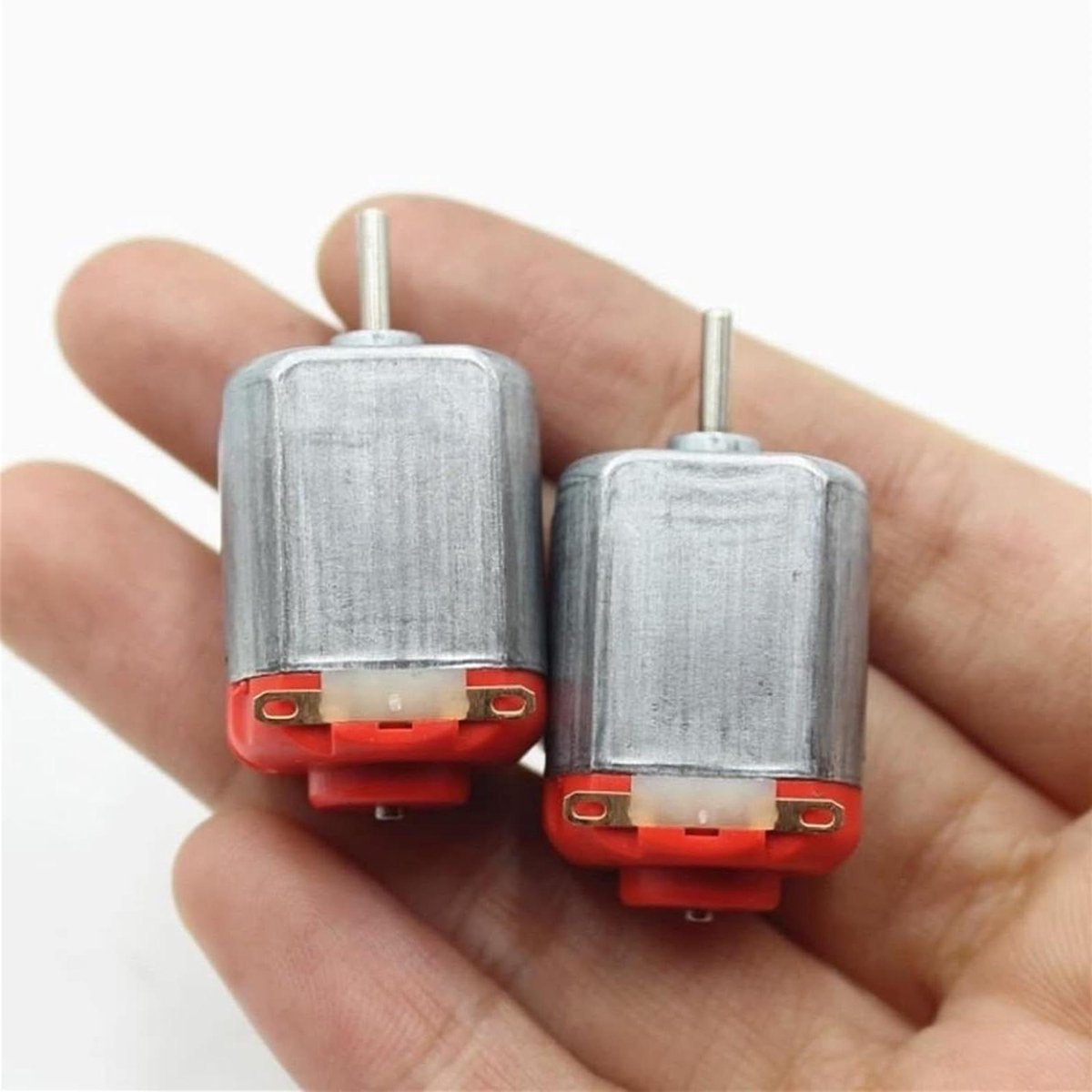 Mini Motor - DC Starter - Hobby Projecten - Laag Geluid - 25mm - Metaal