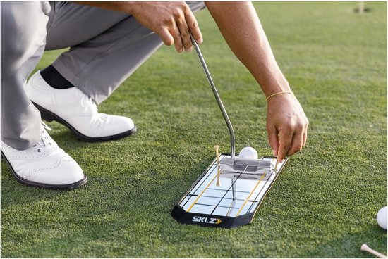 Indoor Putting Mat - Golf Trainingsmat - Nauwkeurigheid Verbeteren - Automatische Balterugkeer - 9 x 16 inch - Groen — afbeelding 5