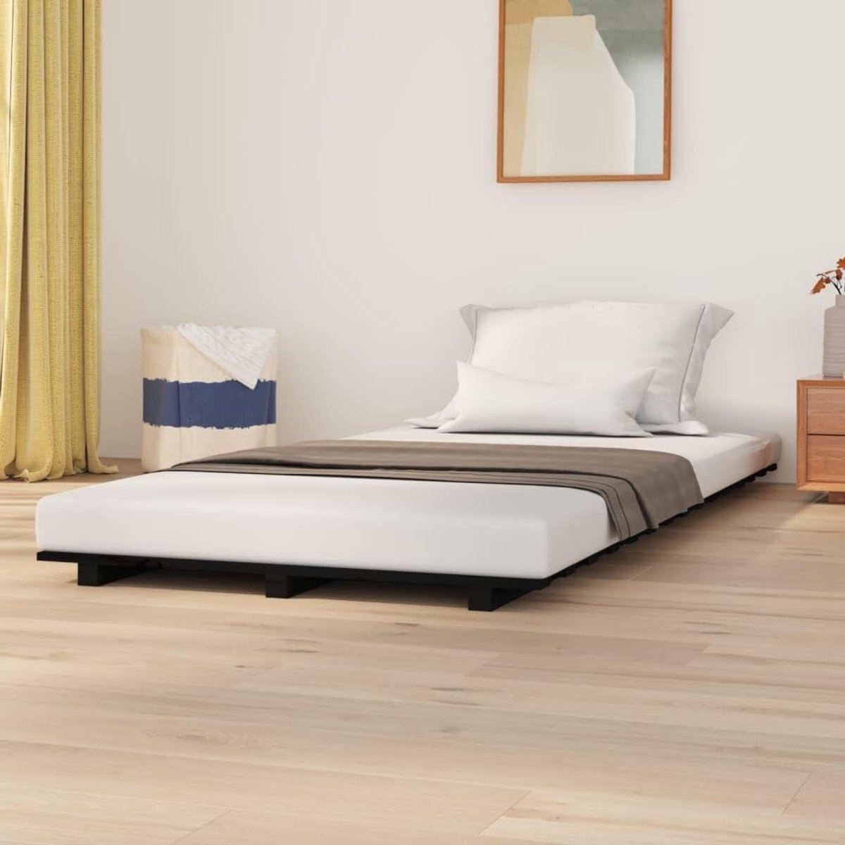 Houten Bedframe - Massief Houten Bed - Rustgevende Slaap - Massief Grenenhout - 90x190 cm - Zwart