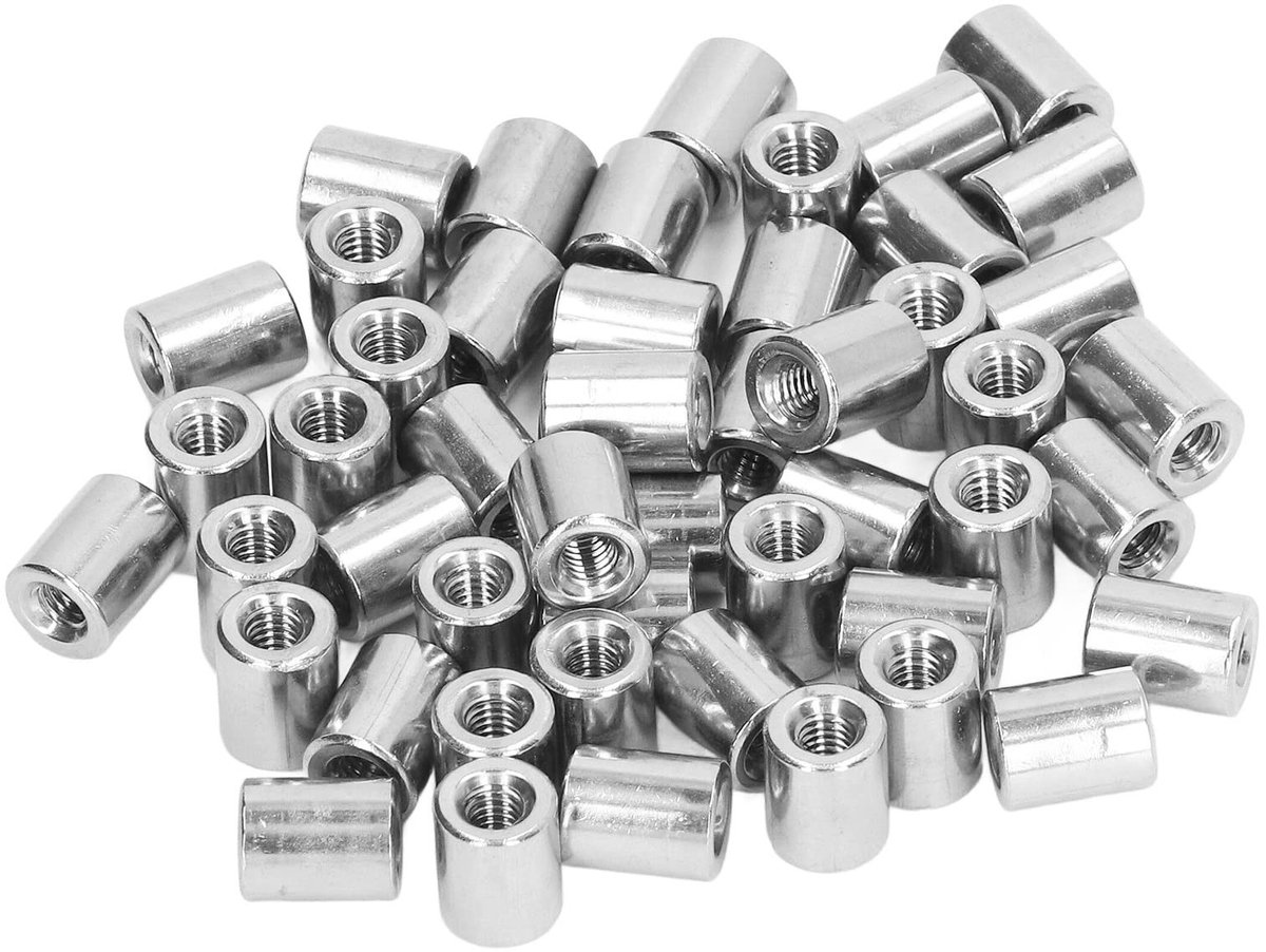 Dailygoody - Koppelmoer - M4 Binnendraad - Duurzaam 304 Roestvrij Staal - 10mm Lengte - Koppelingsmoeren - Perfect voor Montage - 50 Stuks