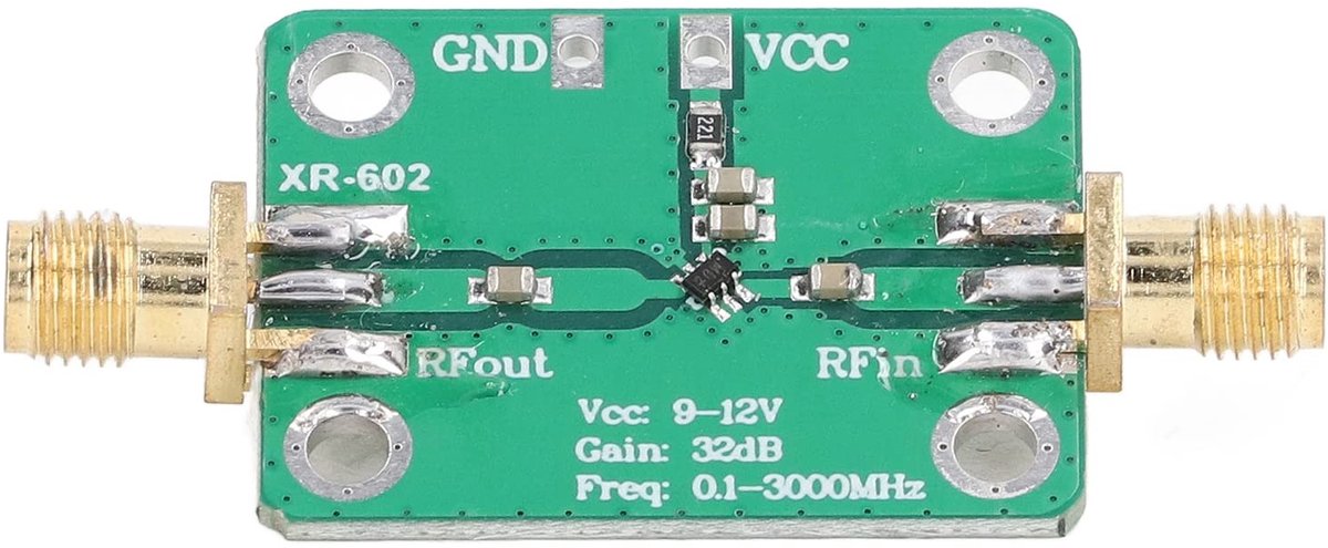 Dailygoods - Dailygoody - RF Versterker - Low Noise 32dB - Compact en efficiënt - Ham Radio - 0.1-3000MHz - Perfect voor magnetron toepassingen - 9-12V