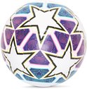 Voetbal met wit, blauw, paars en roze sterrenpatroon, met een abstract patroon binnen de sterren. UGC Champions League logo.