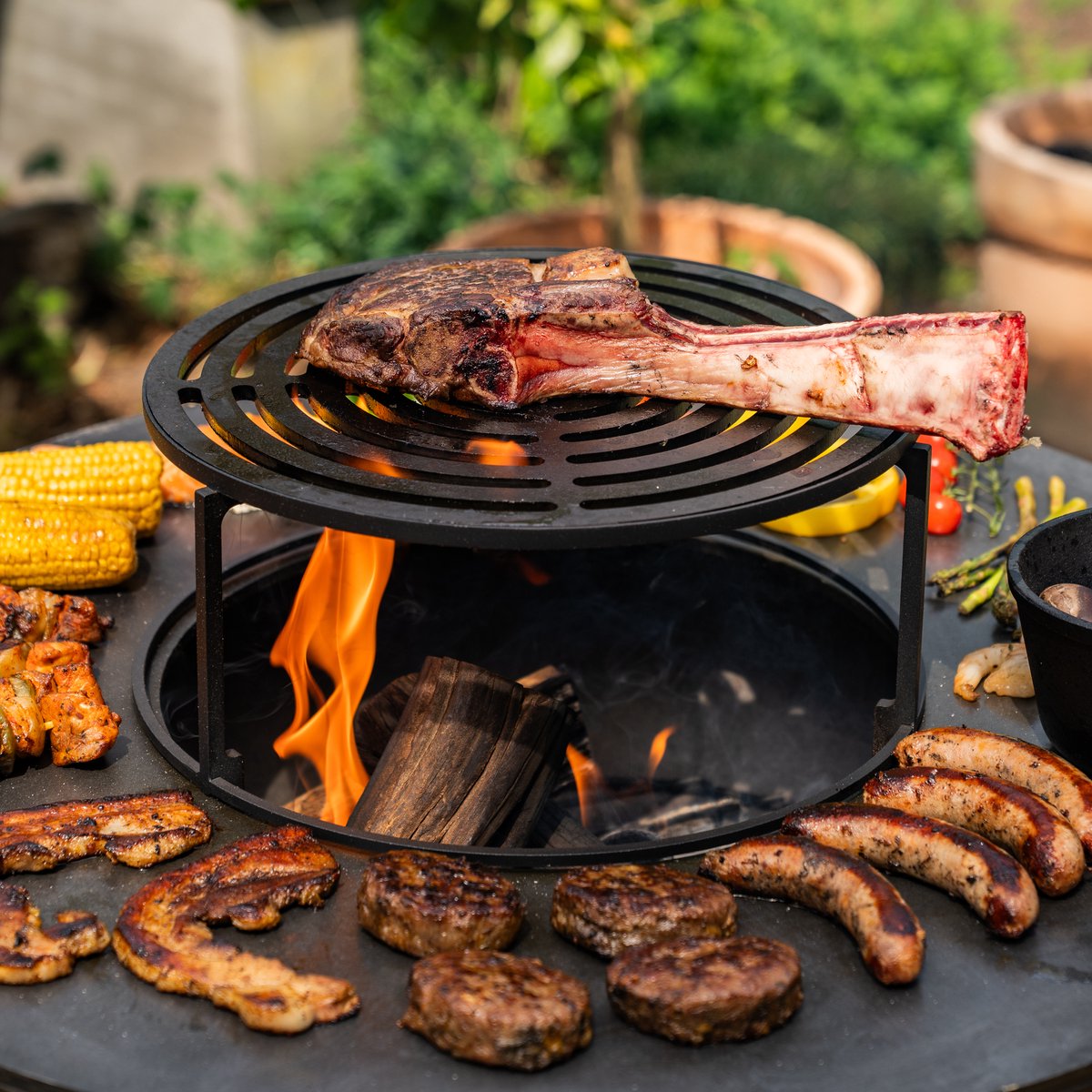 Bbq-Toro – Grille de barbecue en fonte 35 cm – 3 pieds en métal – Compatible avec Dutch Oven – Pour cuisson directe sur charbon