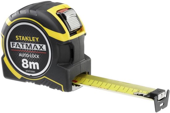 Gele en zwarte Stanley FatMax 8m autolock rolbandmaat, uitgestrekte tape.