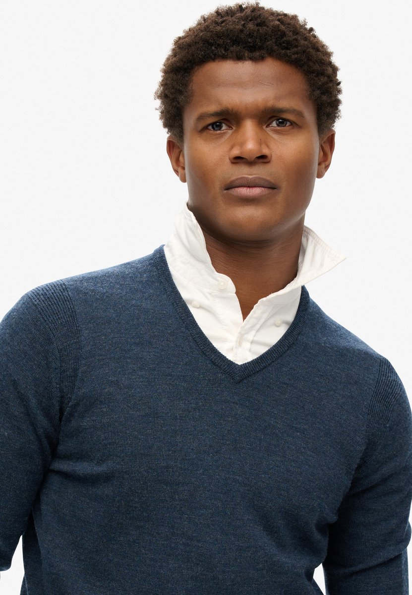 Superdry Trui van merinowol met V-hals Heren Sweaters Marineblauw