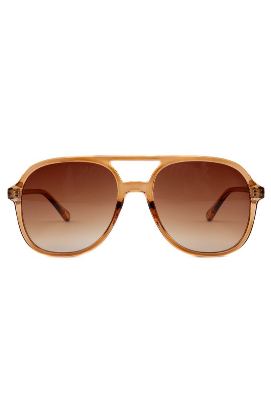 Lunettes de soleil aviateur monture marron transparent avec verres dégradé marron.