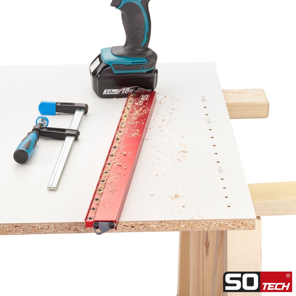 SOTECH Präzisions Bohrschablone für 32 mm Lochreihen Bohrlehre Schablone