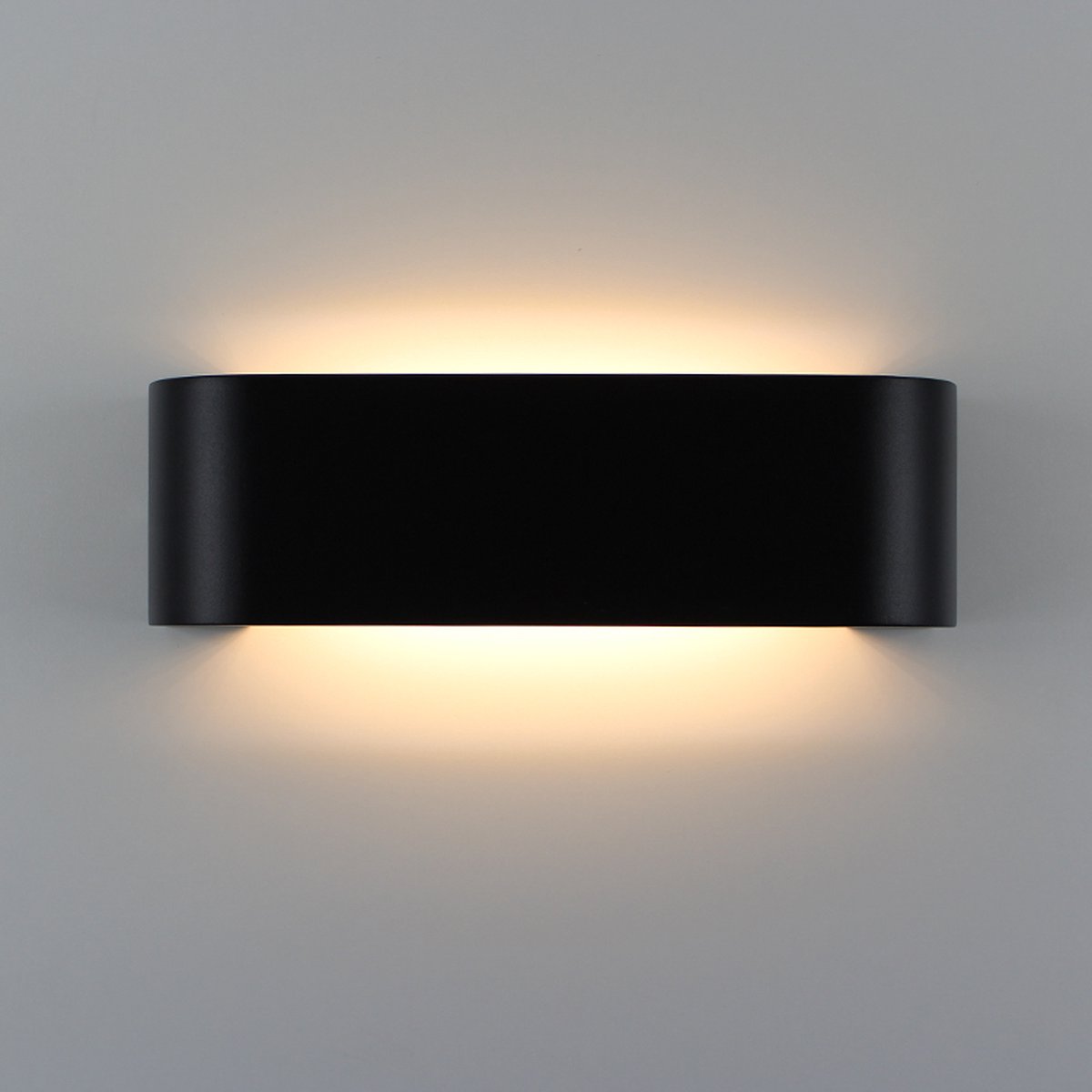 Buitenlamp Quinson | Geïntegreerd LED | 8 watt | 3000K modern warm wit | IP54 | Mat zwart