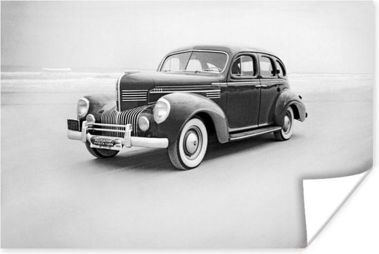 Poster Klassieke auto in zwart-wit beeld - 30x20 cm