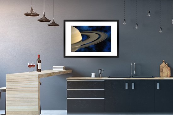 Photo encadrée - Cadre photo Saturne contre un ciel bleu foncé 90x60 cm - Affiche encadrée (Décoration murale salon / chambre)