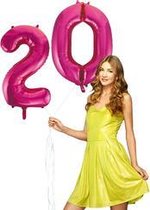 Pink cijfer ballon 20 inclusief helium gevuld.