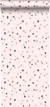 ESTAhome behang terrazzo zacht roze, wit en mintgroen - 139035 - 0.53 x 10.05 m
