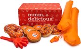 EK pakket; 4 oranje pencees, 4 oranje donuts, oranje clapsticks, oranje fluitje, oranje handklapper