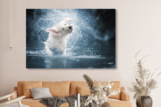 Canvas schilderij 150x100 cm - Wanddecoratie Labrador schudt water van zich af - Muurdecoratie woonkamer - Slaapkamer decoratie - Kamer accessoires - Schilderijen