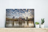Formation de nuages sur la skyline de Pittsburgh aux Etats-Unis Toile 30x20 cm - petit - Tirage photo sur toile (Décoration murale salon / chambre)